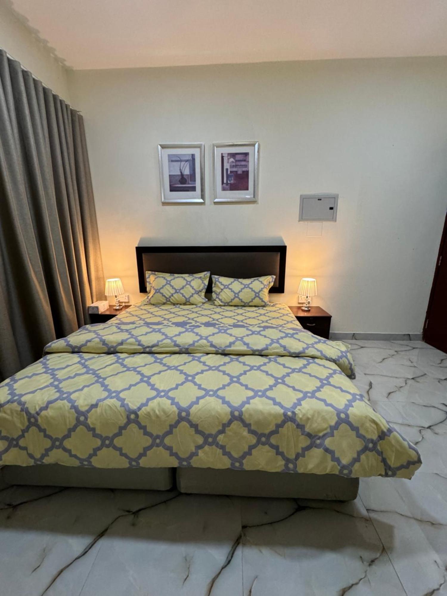 Brand New Furnished Near Union Metro Station