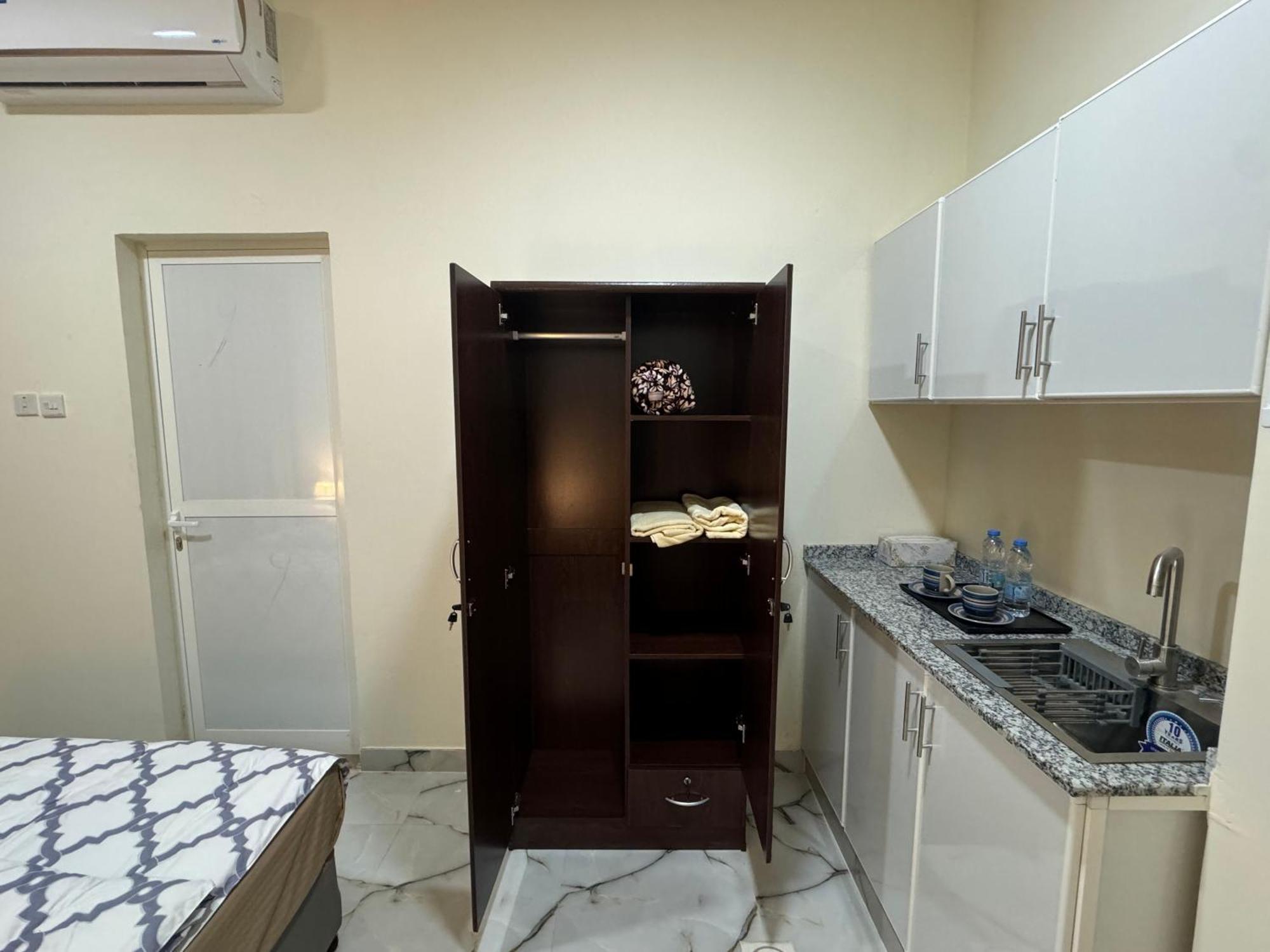 Brand New Furnished Near Union Metro Station * Dubai