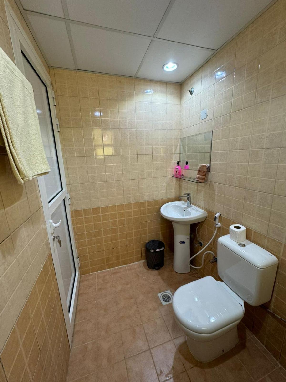 Homestay Brand New Furnished Near Union Metro Station *
